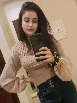 Independent Barmer Call Girl